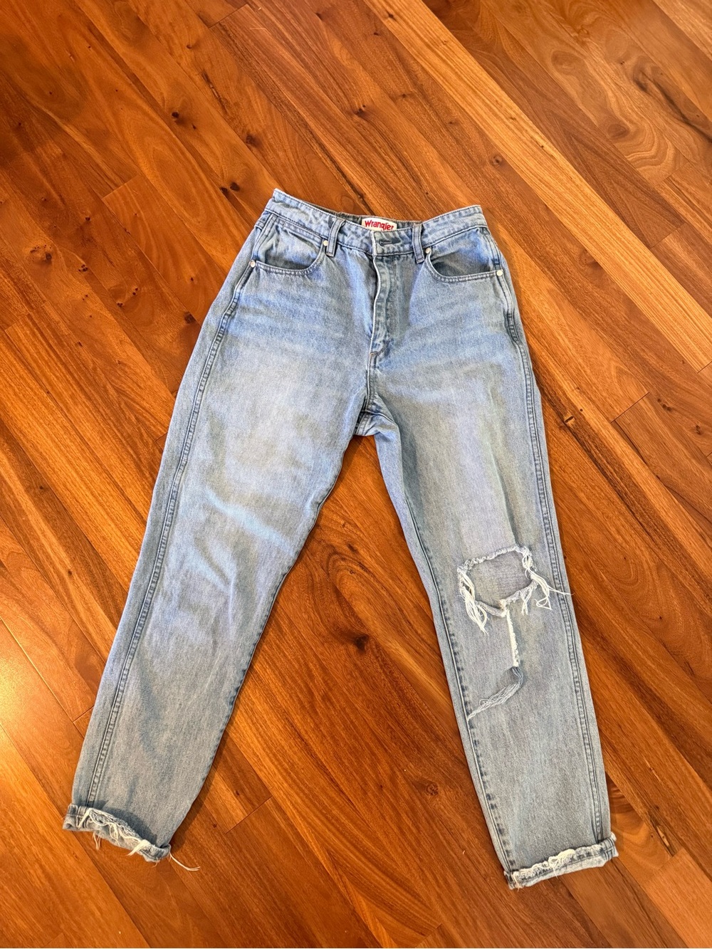Wrangler high rise mom ankle Jean
